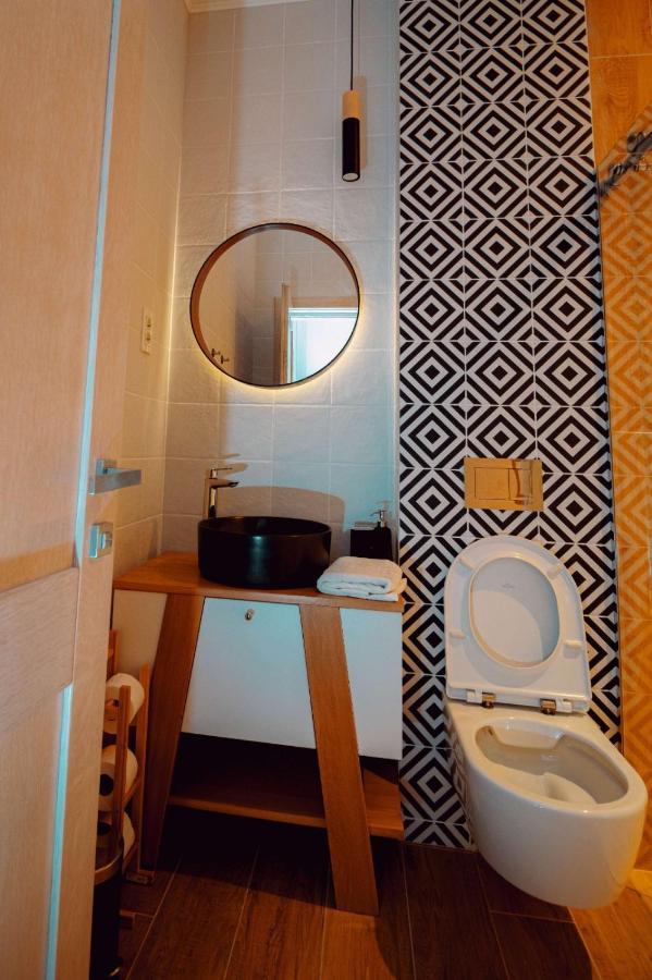 Bed & Breakfast Conacul Olarilor *
