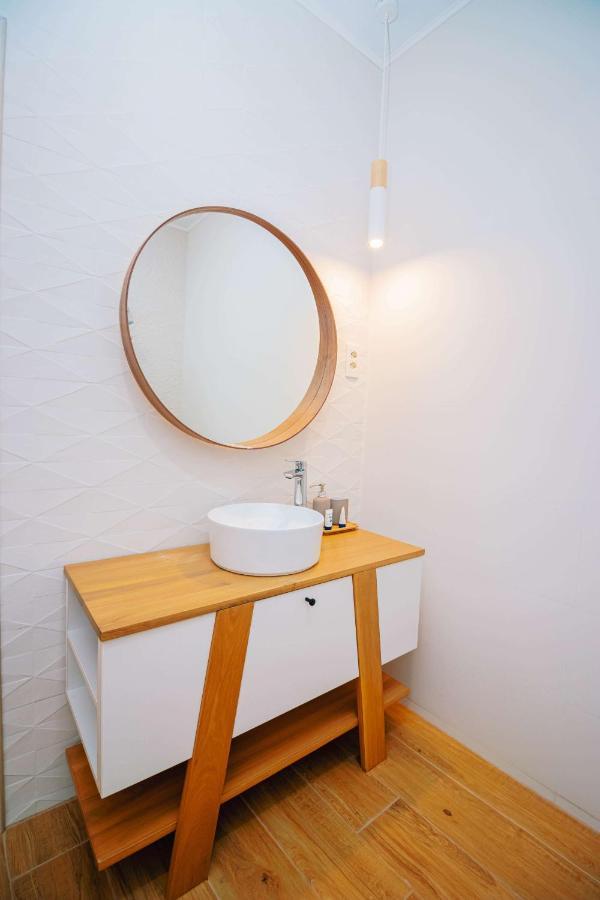 Bed & Breakfast Conacul Olarilor Baia de Fier